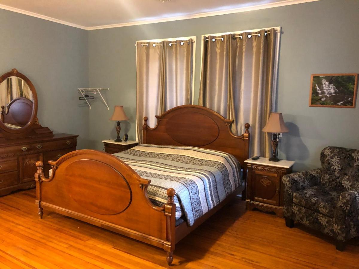 Cook Mansion Bed & Breakfast Montour Falls 外观 照片